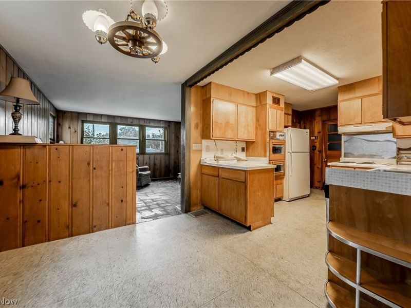 65 Parkwood Drive, Shelby, OH 44875 Photo 5