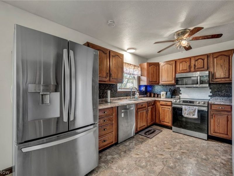 4195 Regal Avenue, Brunswick, OH 44212 Photo 16