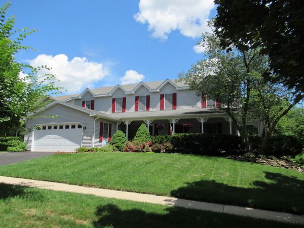 1871 Allen Drive , Geneva, IL 60134