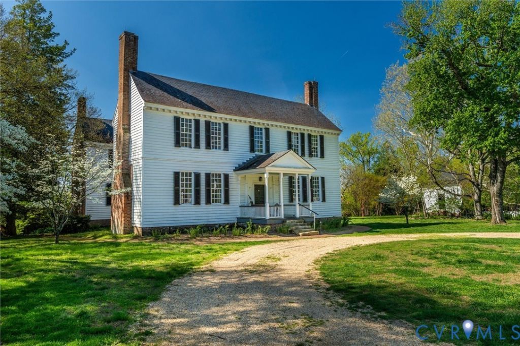 12601 River Rd Goochland, VA 23238