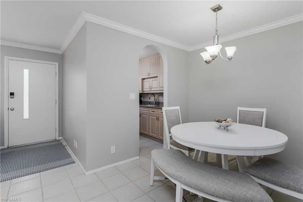 1100 Gulf Shore Blvd N, Unit 306, Naples, FL 34102 Photo