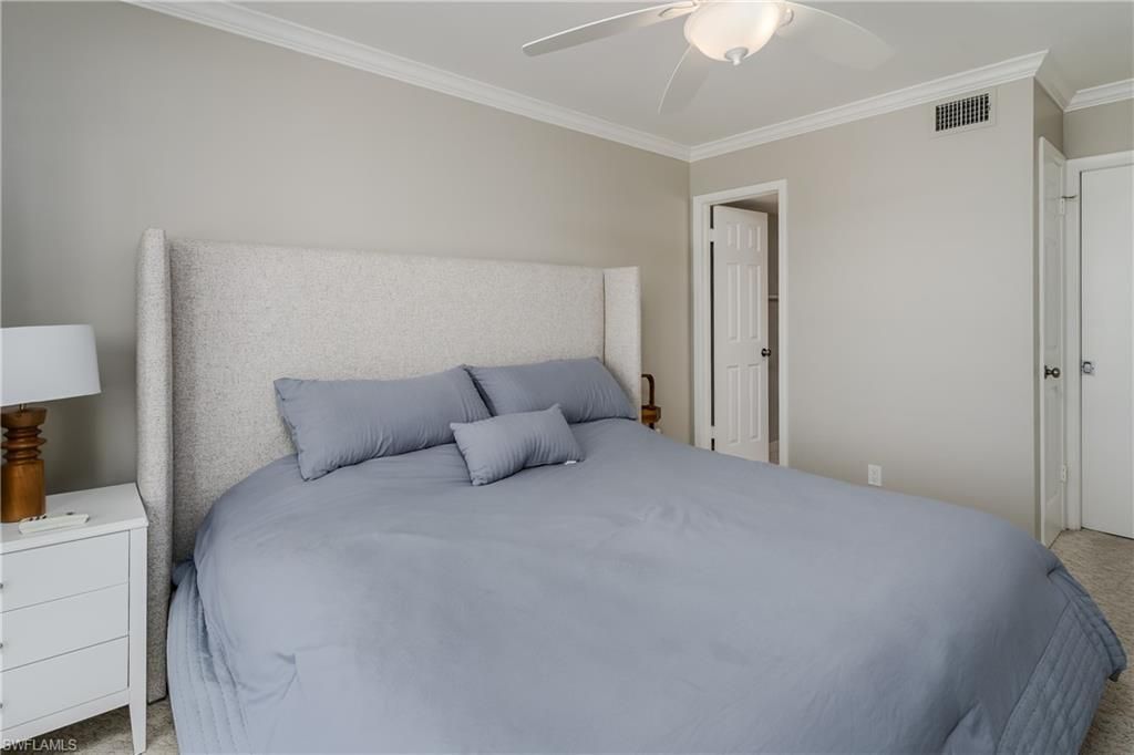 1100 Gulf Shore Blvd N, Unit 306, Naples, FL 34102 Photo