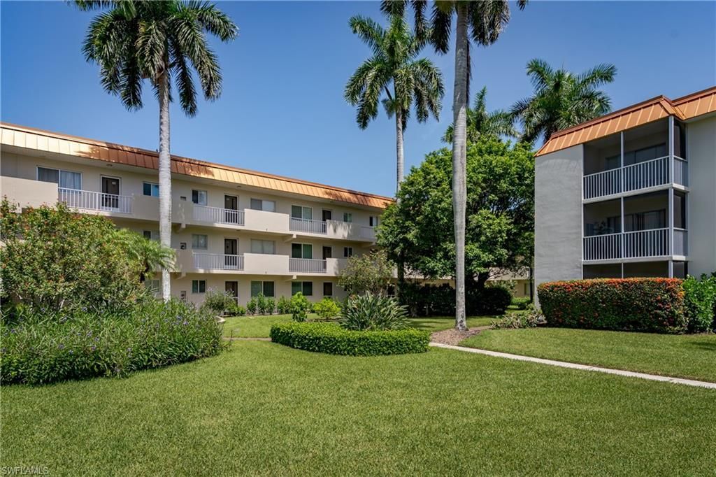 1100 Gulf Shore Blvd N, Unit 306, Naples, FL 34102 Photo
