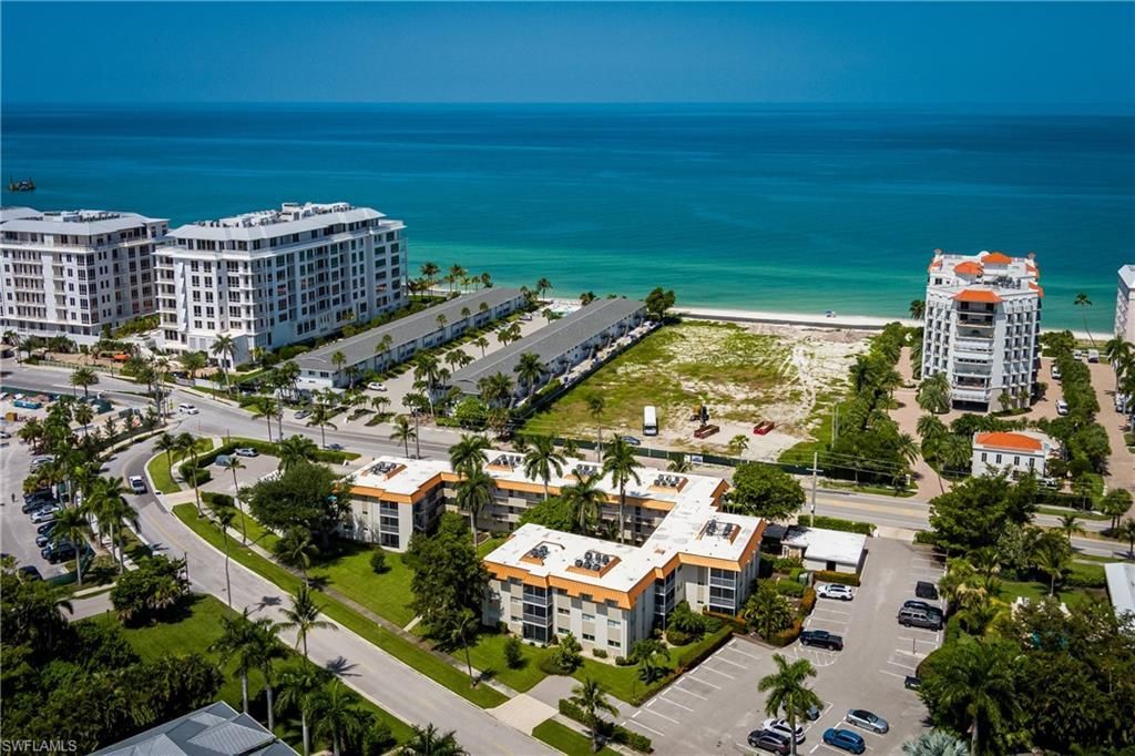1100 Gulf Shore Blvd N, Unit 306, Naples, FL 34102 Photo
