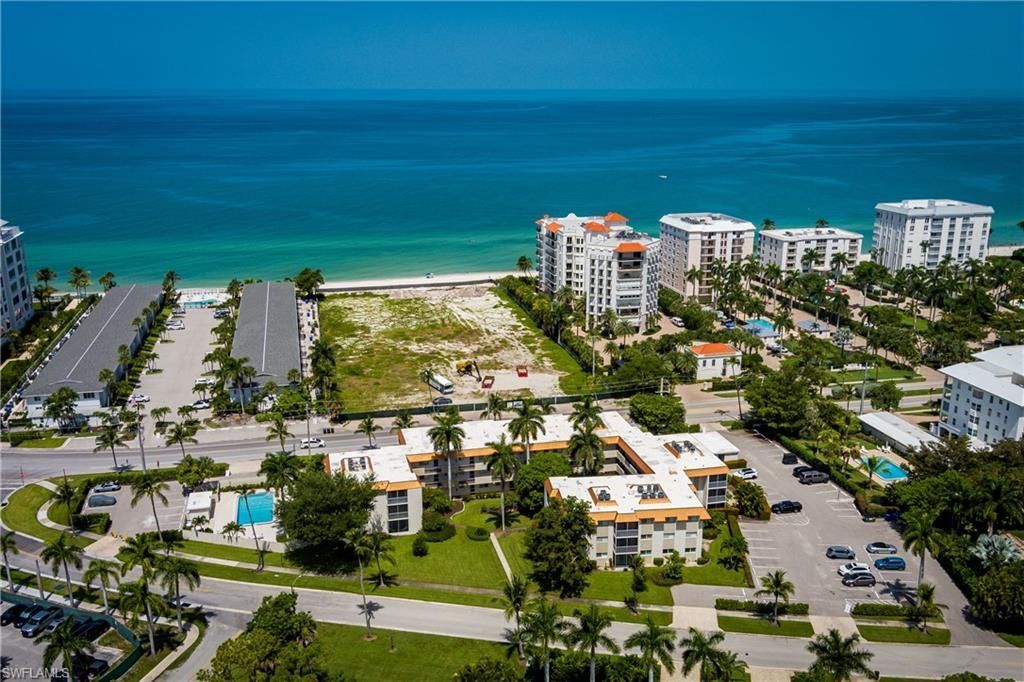 1100 Gulf Shore Blvd N, Unit 306, Naples, FL 34102 Photo