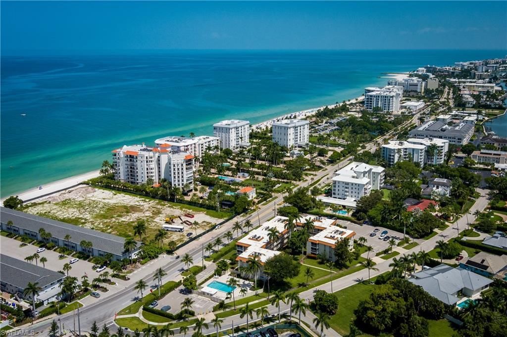 1100 Gulf Shore Blvd N, Unit 306, Naples, FL 34102 Photo