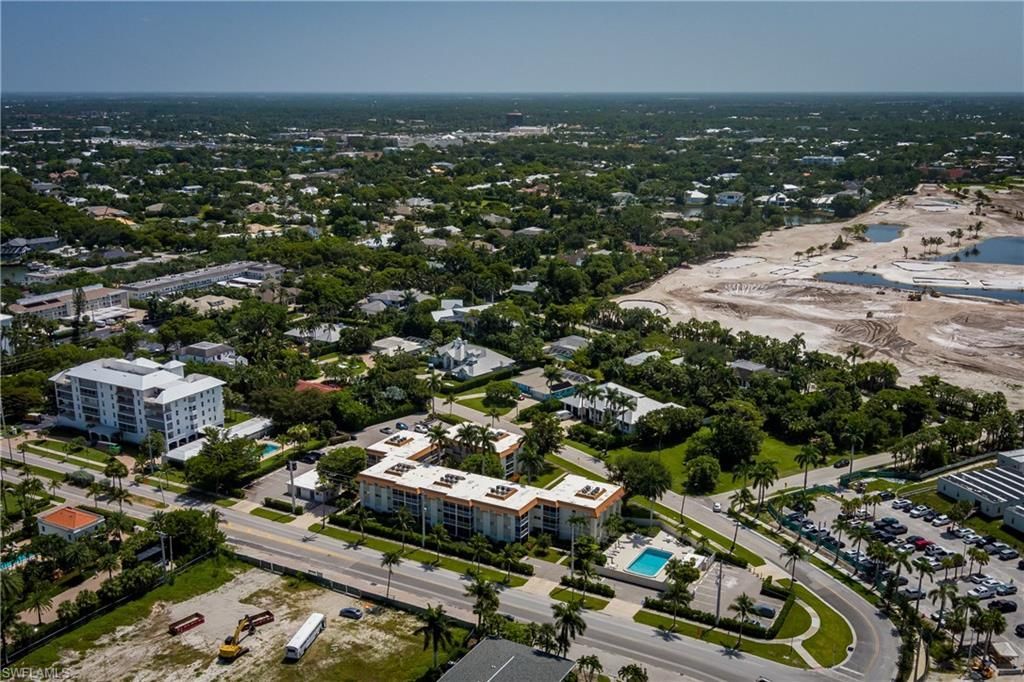 1100 Gulf Shore Blvd N, Unit 306, Naples, FL 34102 Photo