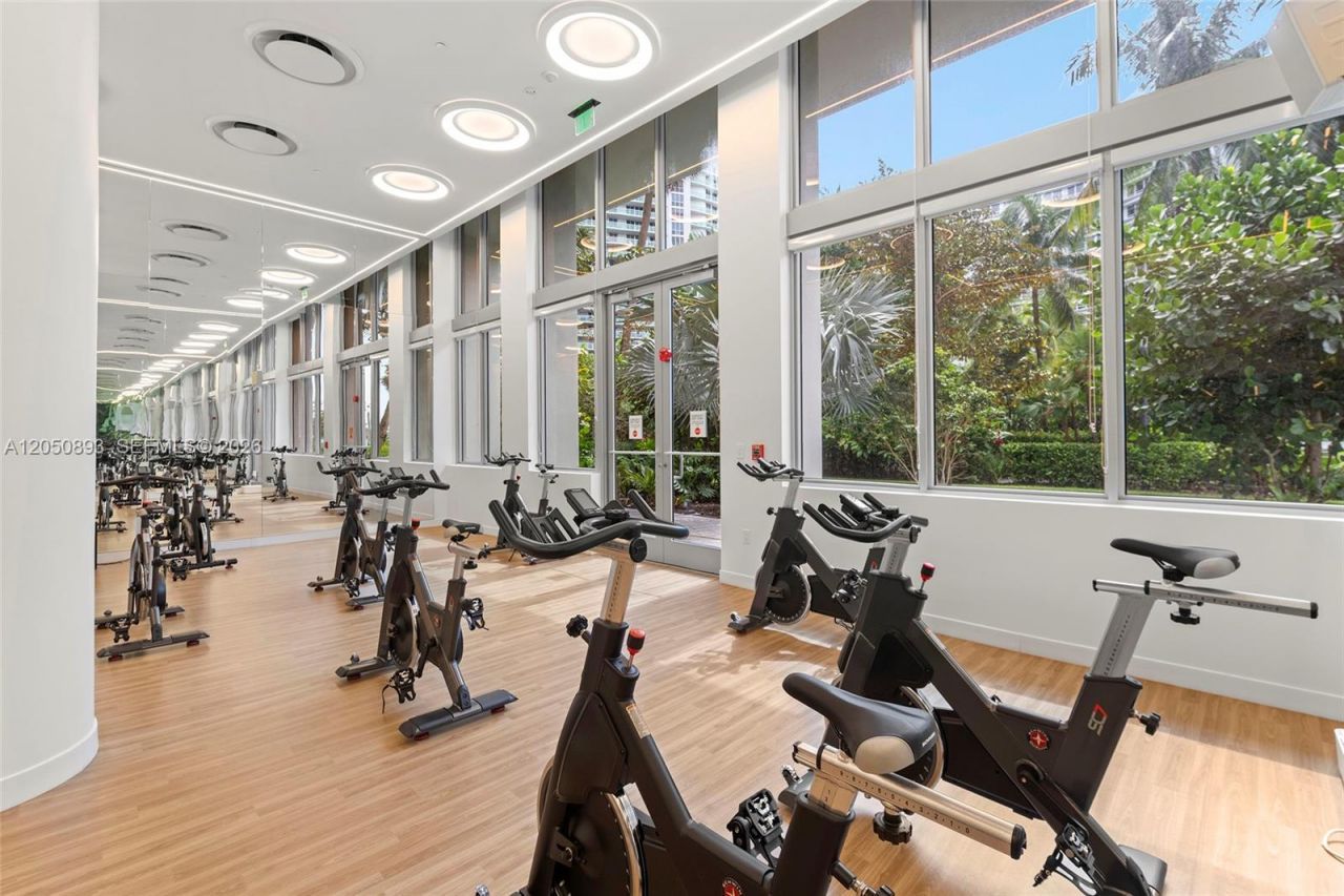 1500 Bay Rd, Unit 558S, Miami Beach, FL 33139 Photo