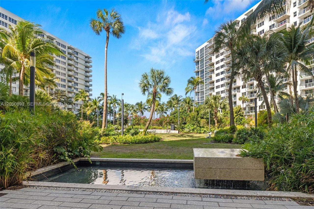 1500 Bay Rd, Unit 558S, Miami Beach, FL 33139 Photo