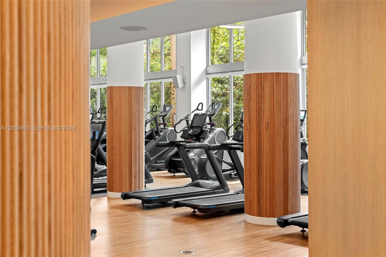 1500 Bay Rd, Unit 558S, Miami Beach, FL 33139 Photo