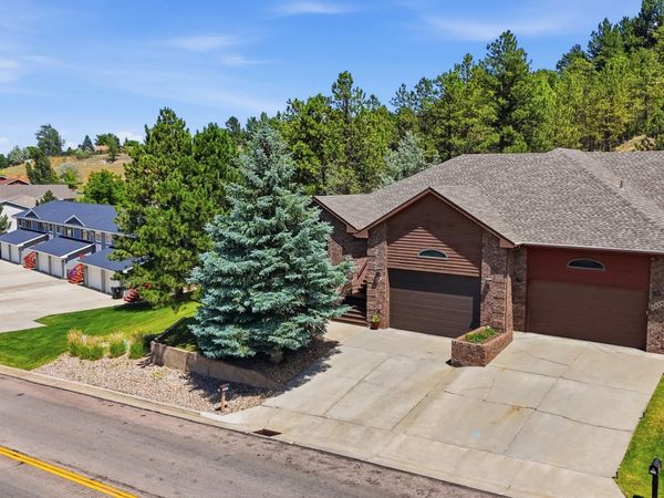 3900 PARK DR, Rapid City, SD 57702