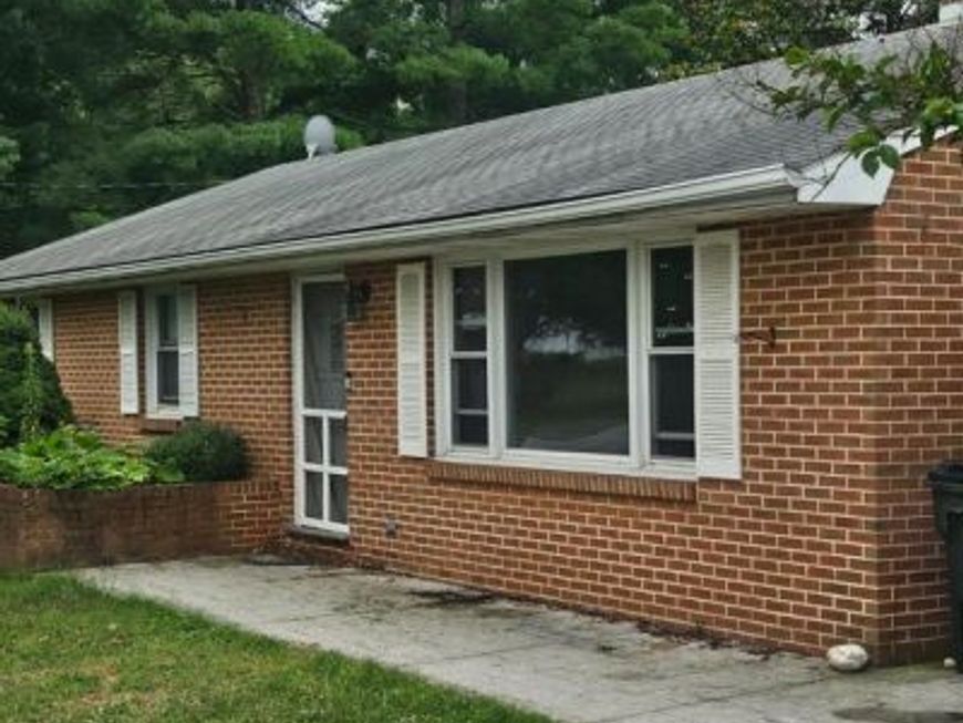 2400 Derry Road, York, PA 17408 Main Photo