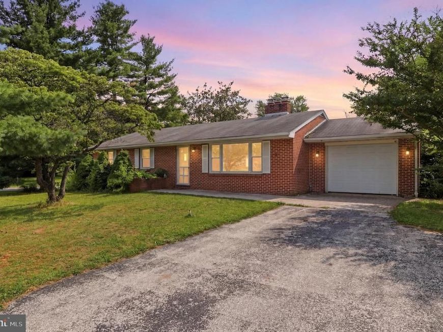 2400 Derry Road, York, PA 17408 Main Photo