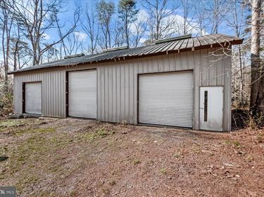 7621 RIVER ROAD, FREDERICKSBURG, VA 22407