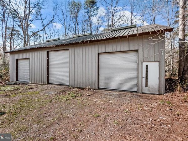7621 RIVER ROAD, FREDERICKSBURG, VA 22407
