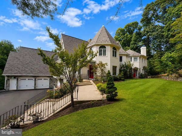10900 WOODLEAF LANE, GREAT FALLS, VA 22066