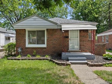 19930 Westbrook Street, Detroit, MI 48219