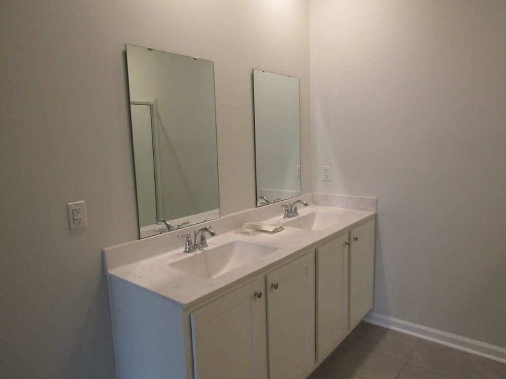 2165 Ainsley Dr. Photo 30
