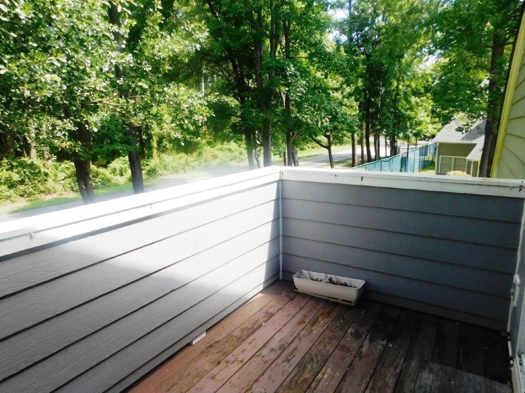 1202 Tiffany Ln.  Photo 10