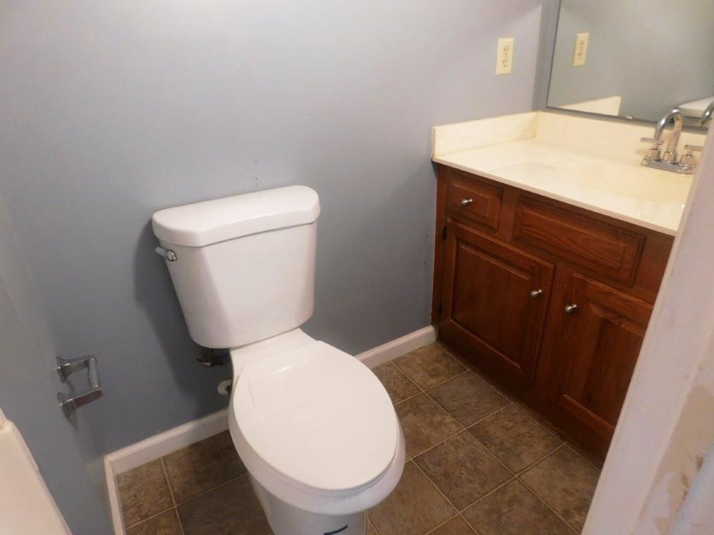 1202 Tiffany Ln.  Photo 16