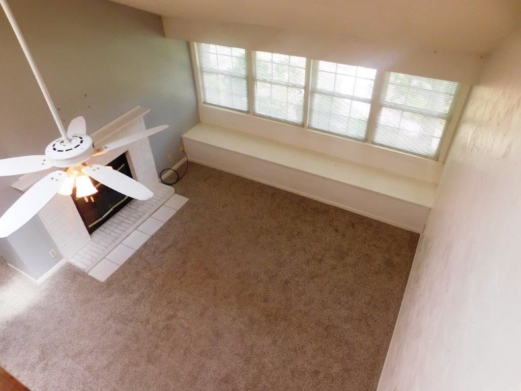 1202 Tiffany Ln.  Photo 17