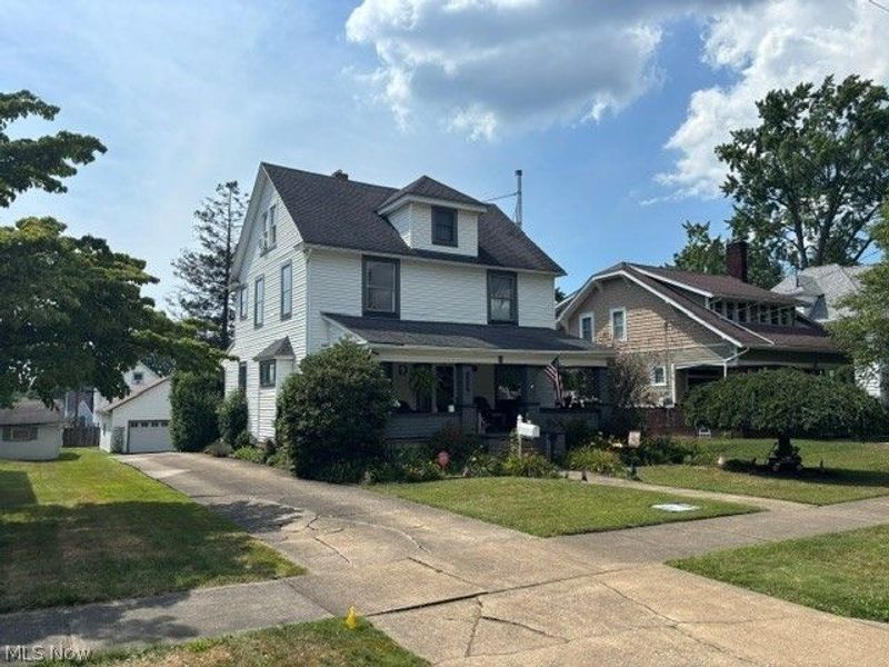 130 Lincoln, Niles, OH 44446 Photo 1