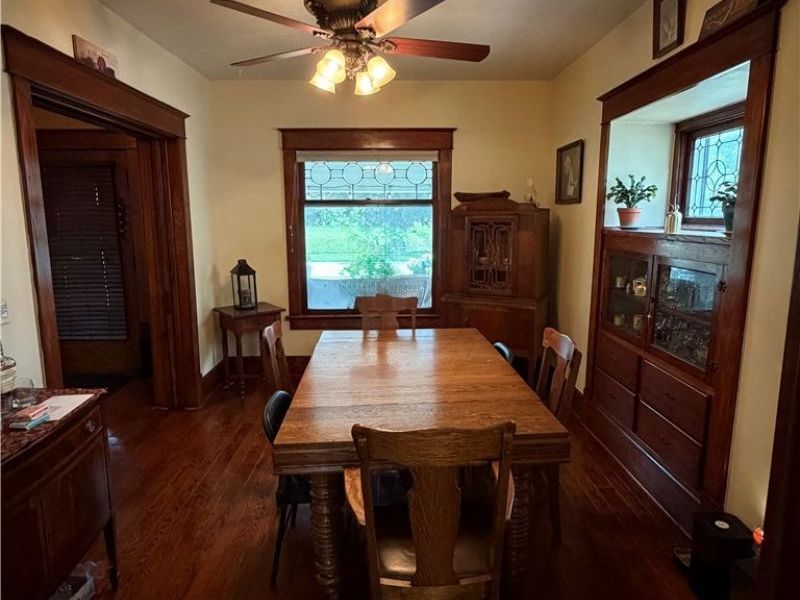 130 Lincoln, Niles, OH 44446 Photo 8