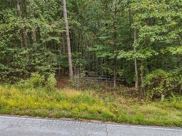 1504 Academy Church Road , Jefferson, GA 30549