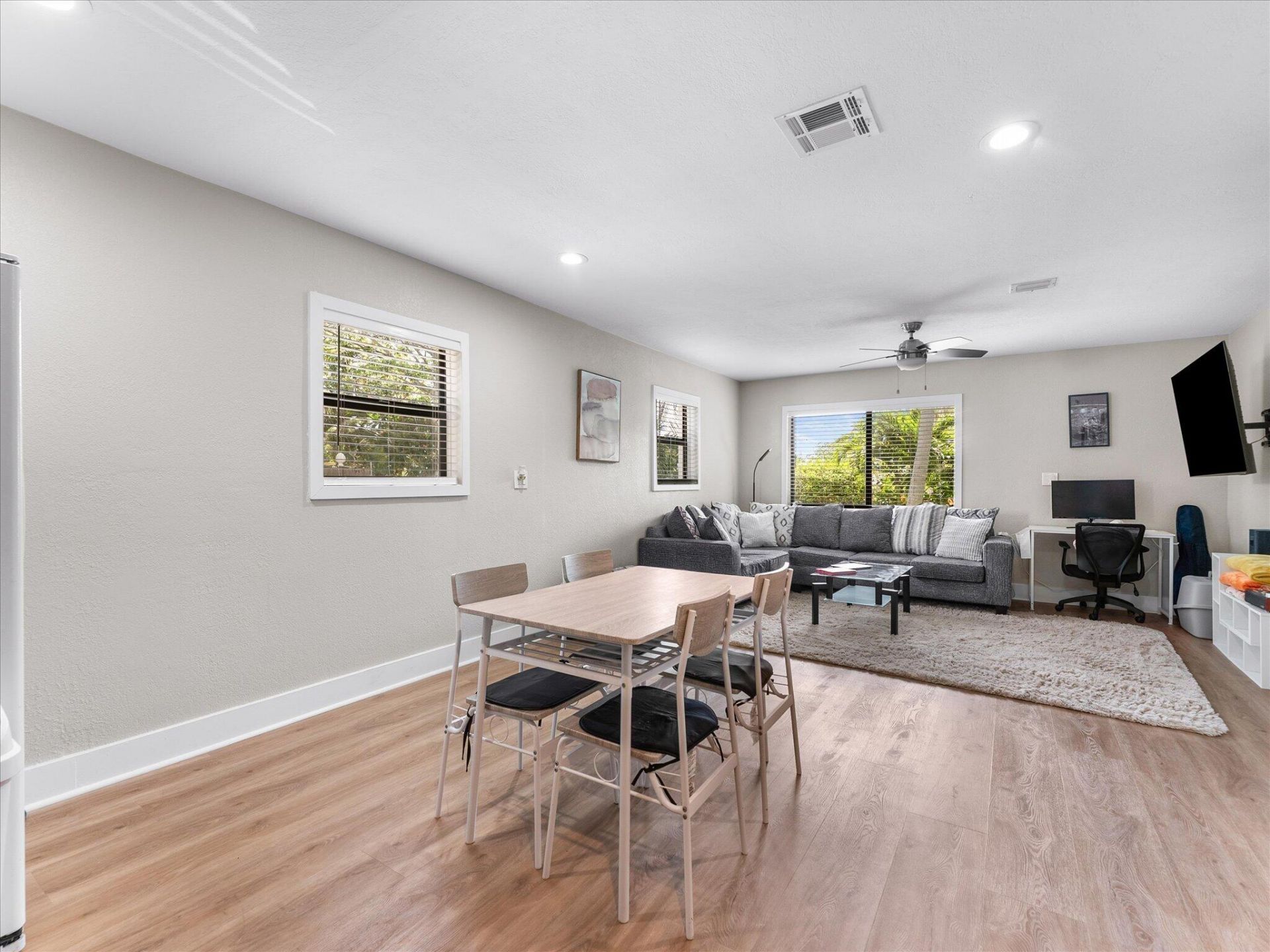 801 S B Street, Lake Worth Beach, FL 33460 Photo