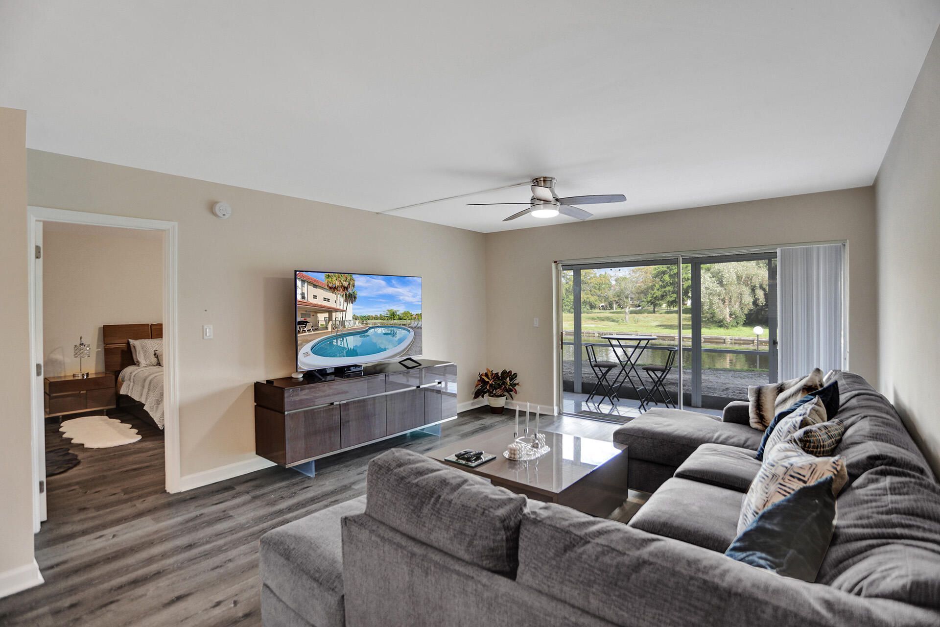 3601 Inverrary Drive, Unit 109, Lauderhill, FL 33319 Photo