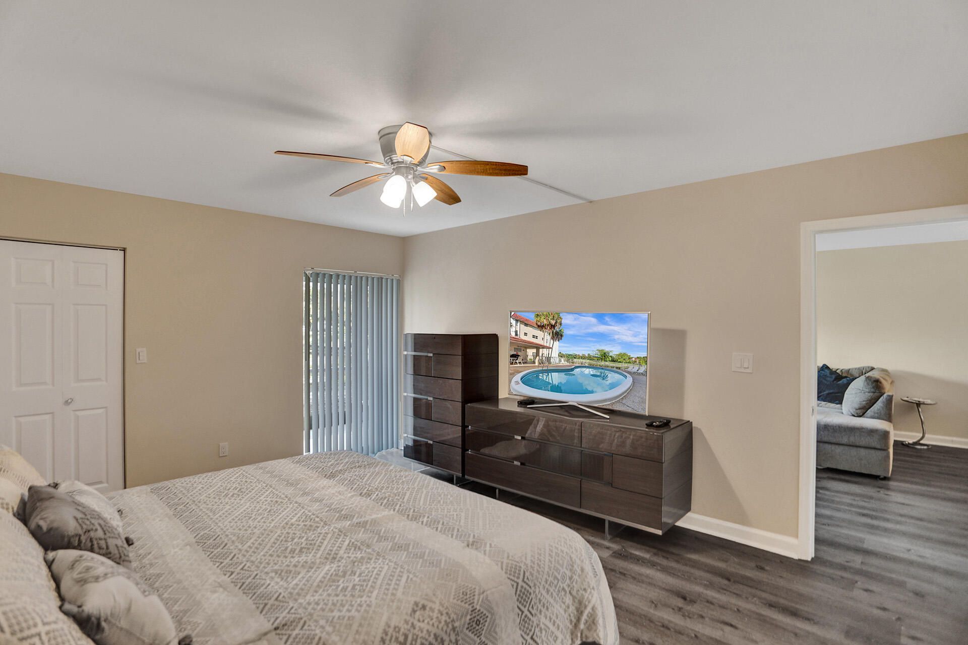 3601 Inverrary Drive, Unit 109, Lauderhill, FL 33319 Photo