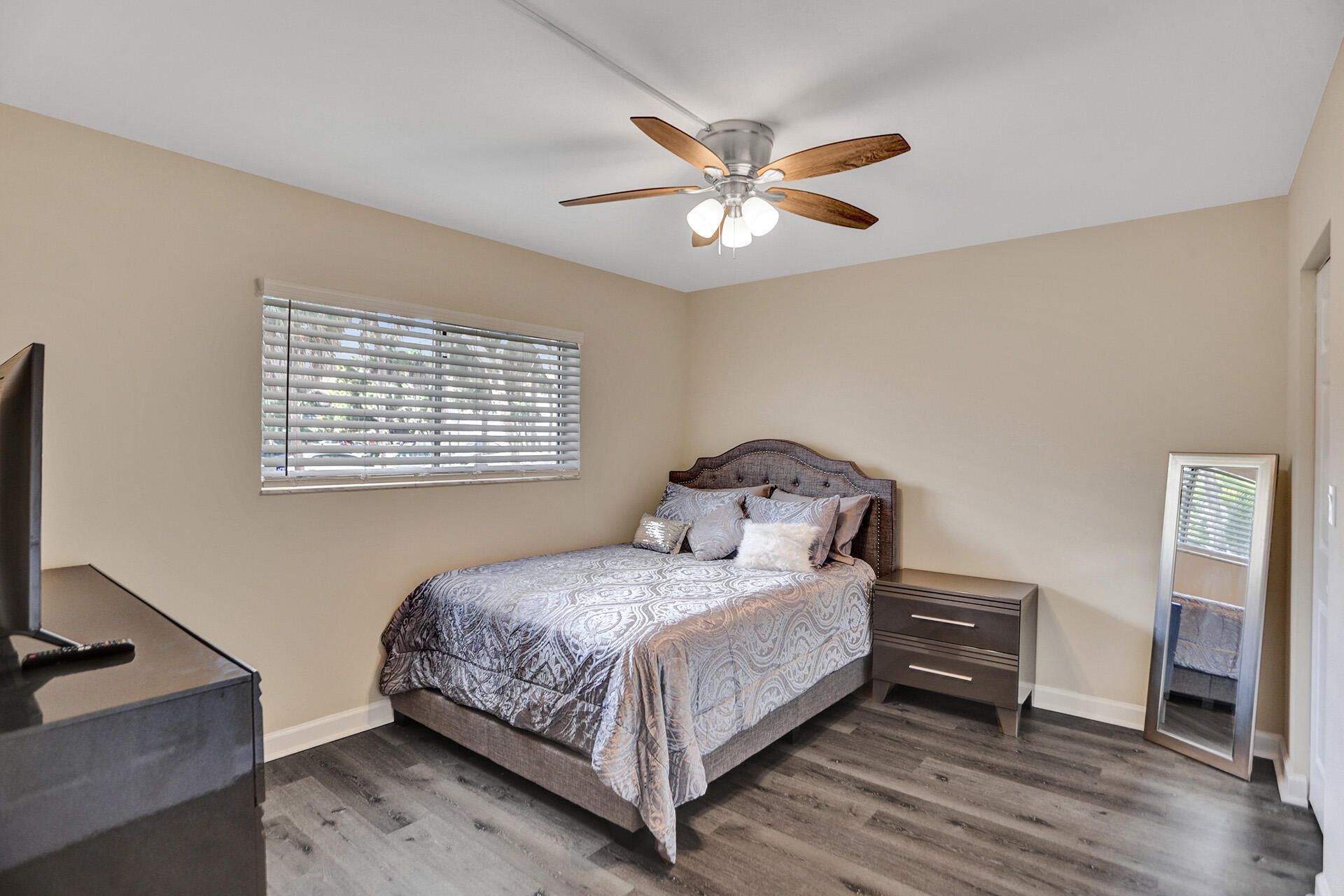 3601 Inverrary Drive, Unit 109, Lauderhill, FL 33319 Photo