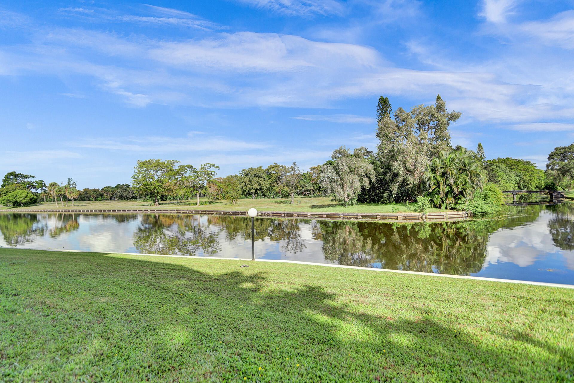 3601 Inverrary Drive, Unit 109, Lauderhill, FL 33319 Photo