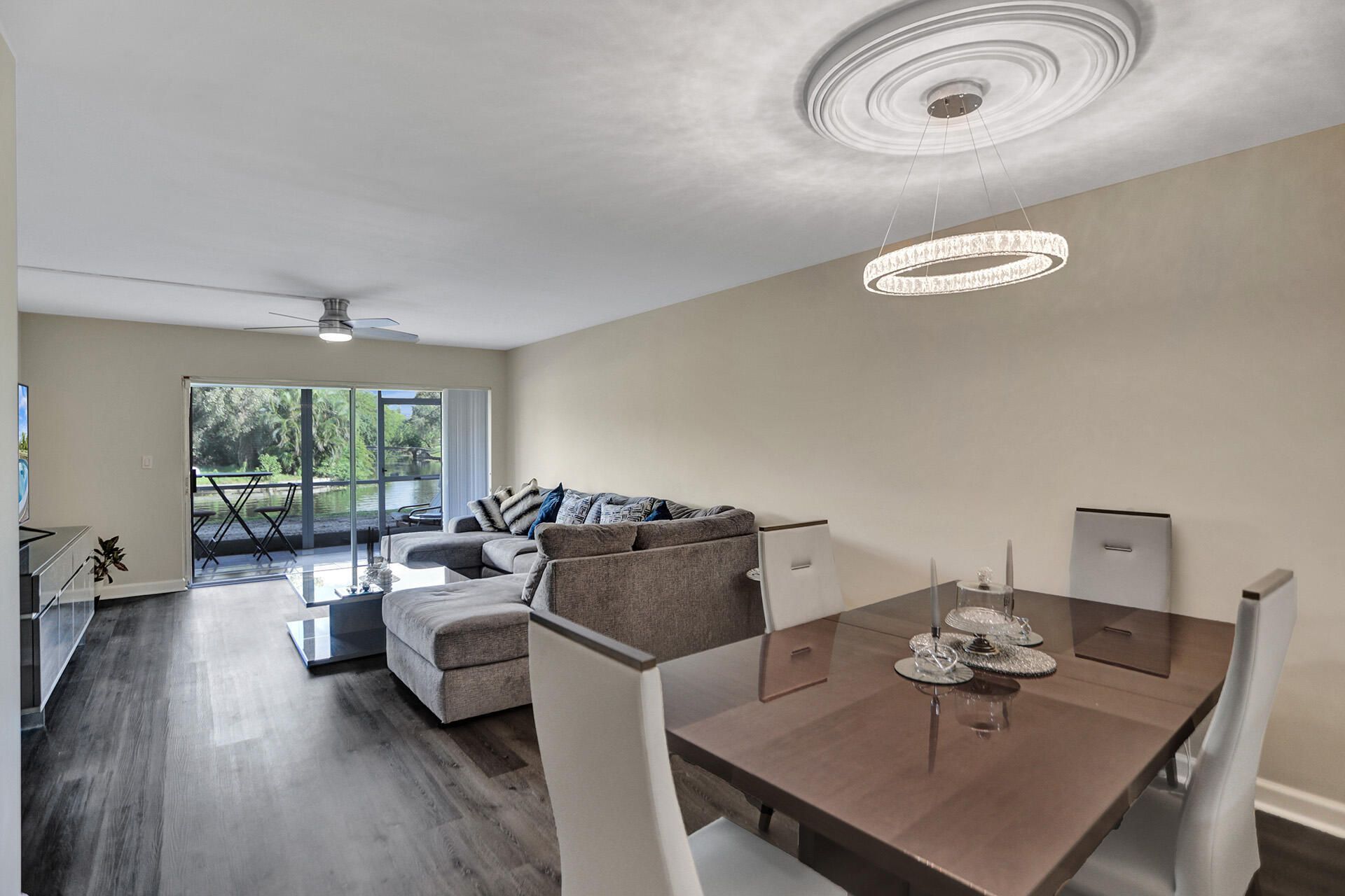 3601 Inverrary Drive, Unit 109, Lauderhill, FL 33319 Photo
