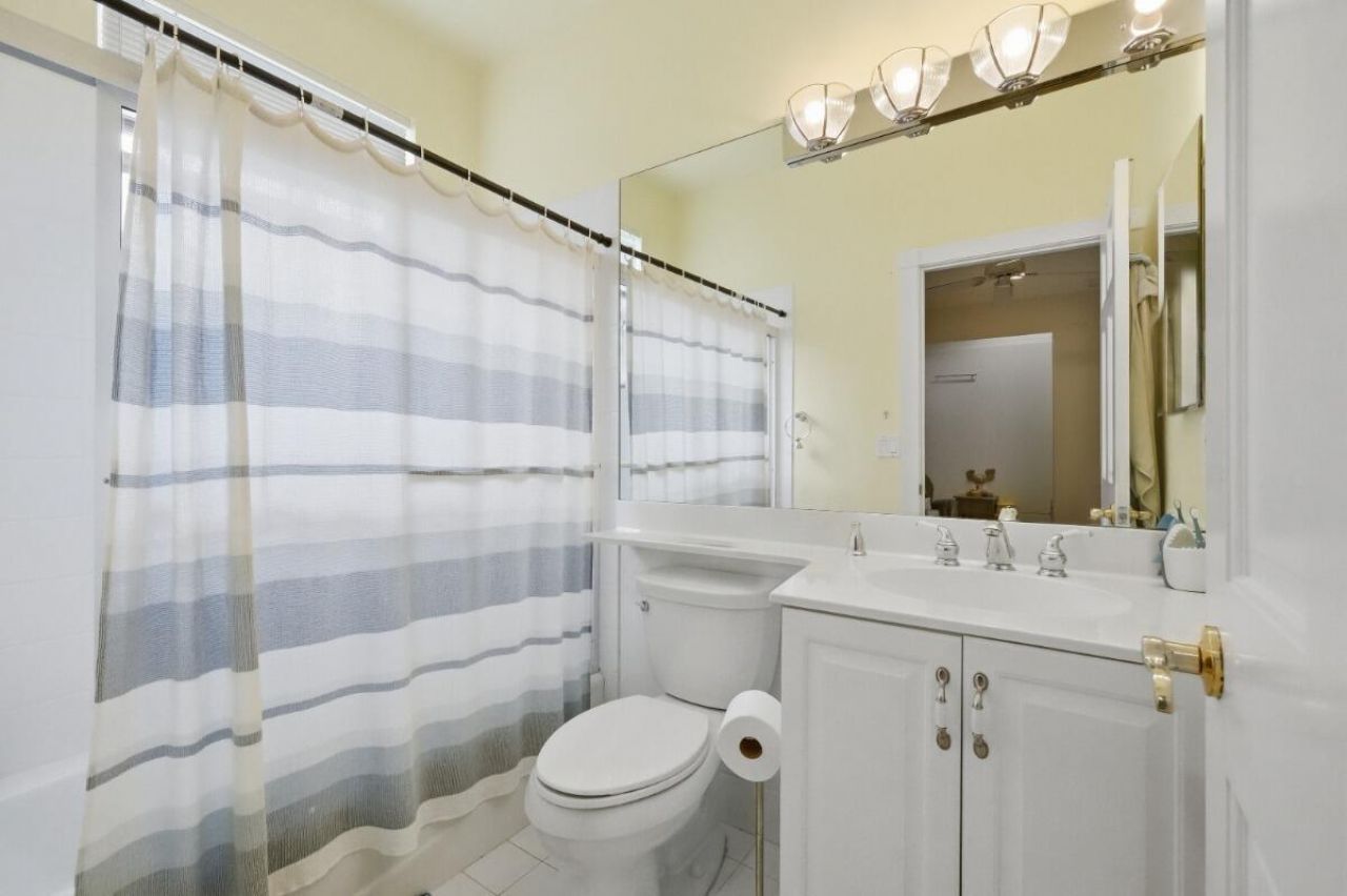 1716 NW 124th Way, Coral Springs, FL 33071 Photo