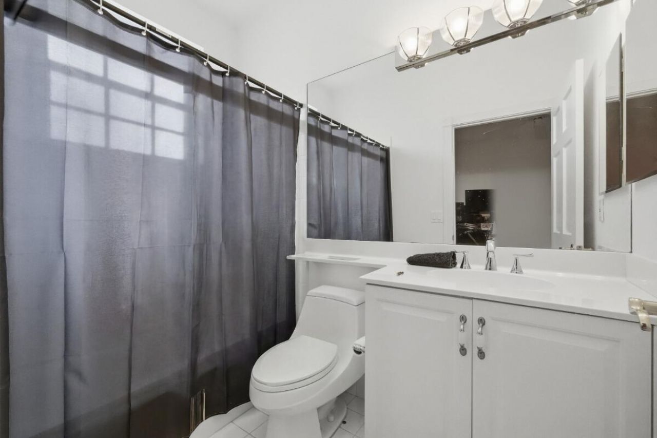 1716 NW 124th Way, Coral Springs, FL 33071 Photo