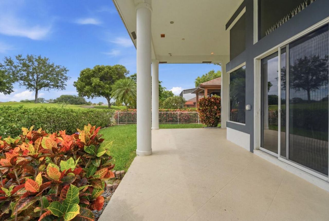 1716 NW 124th Way, Coral Springs, FL 33071 Photo