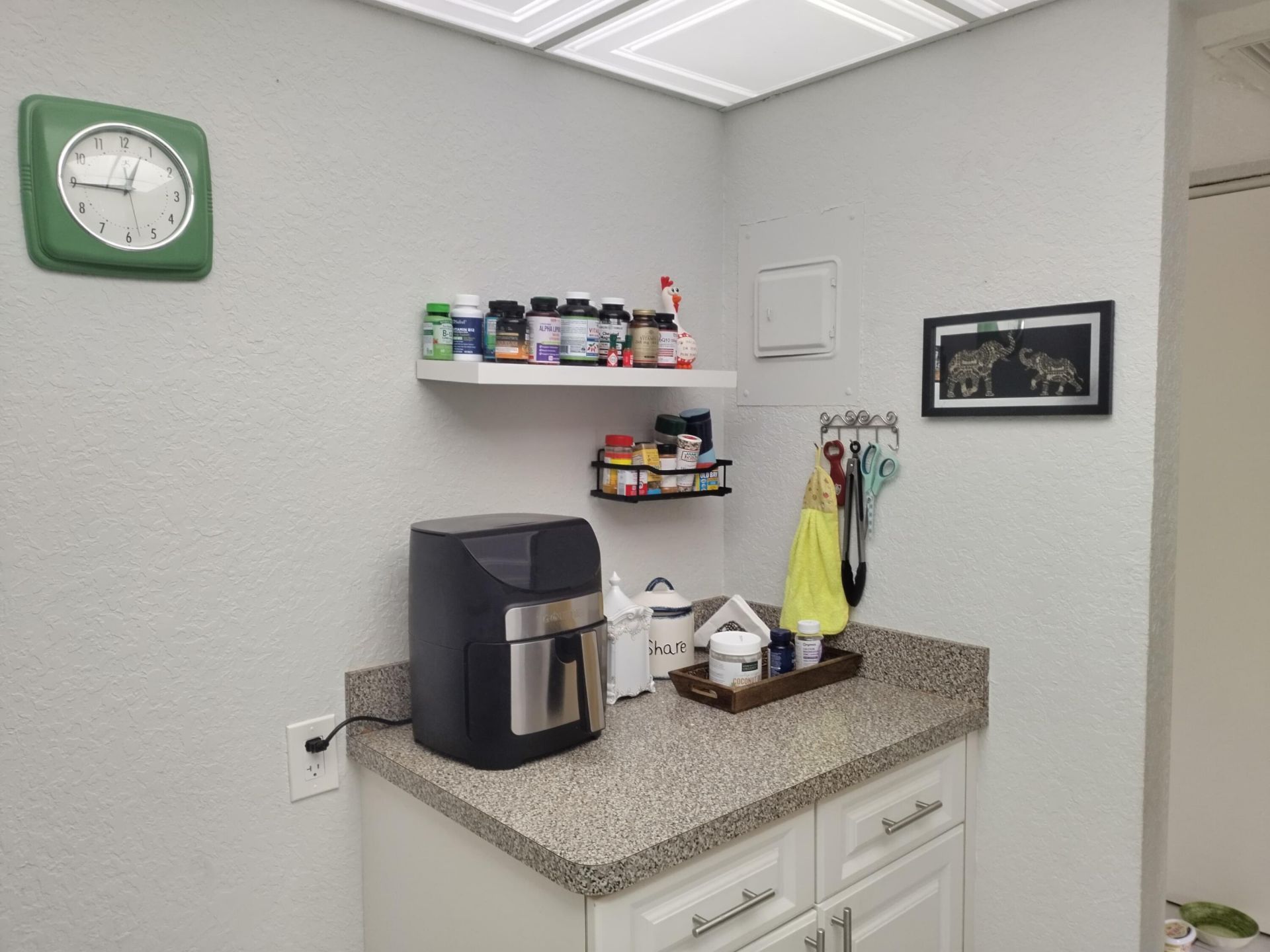 2101 Atlantic Shores Boulevard, Unit 117, Hallandale Beach, FL 33009 Photo
