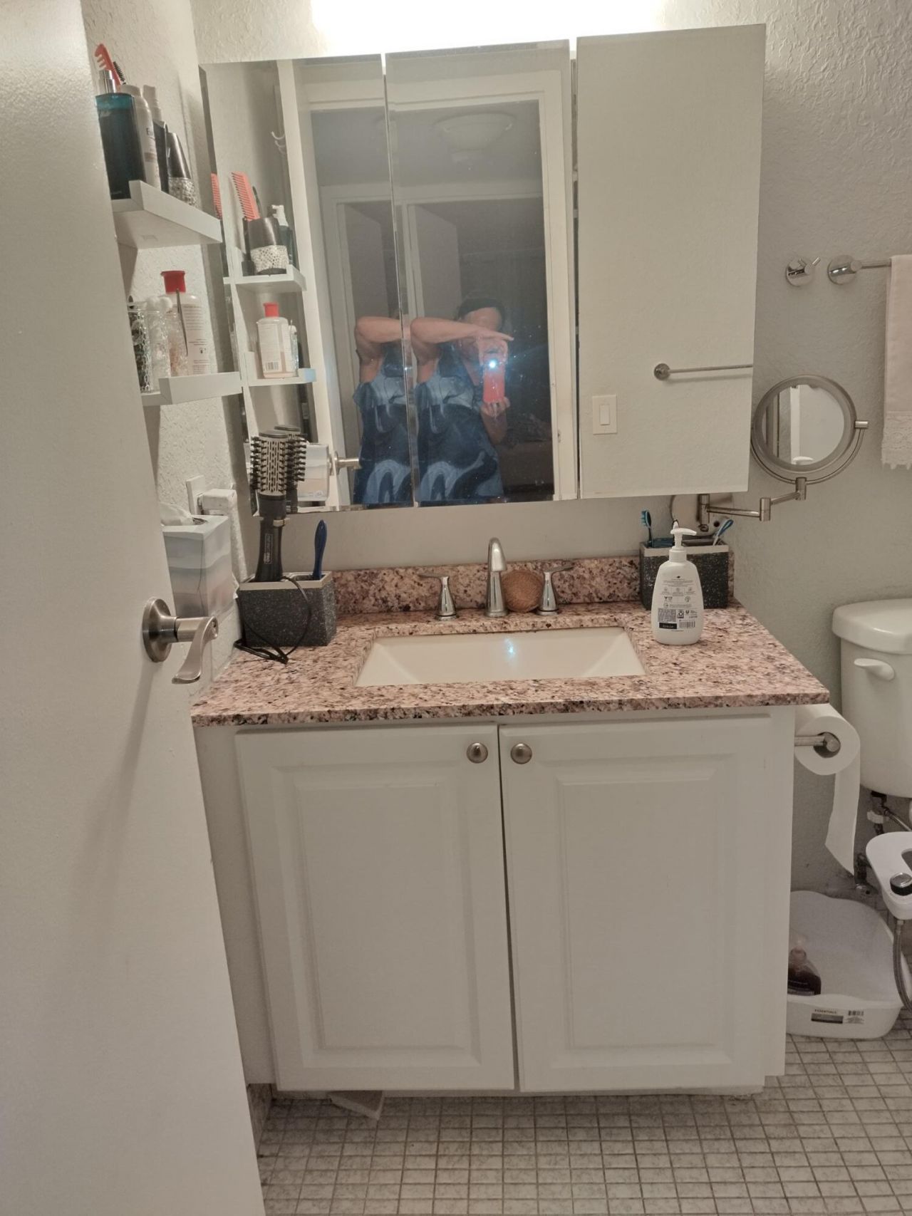 2101 Atlantic Shores Boulevard, Unit 117, Hallandale Beach, FL 33009 Photo