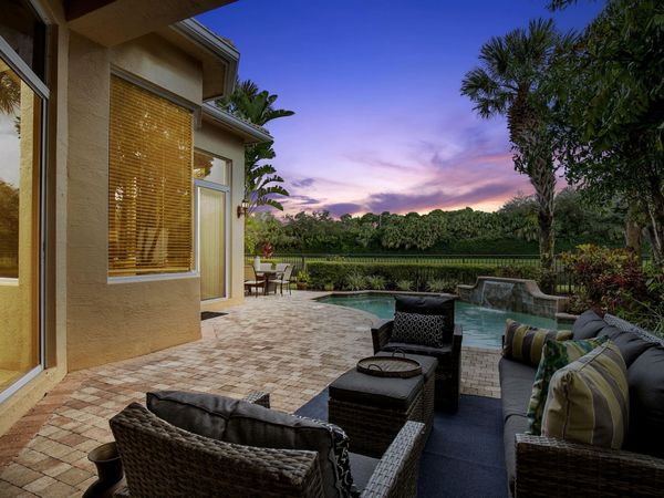 130 Andalusia Way, Palm Beach Gardens, FL 33418