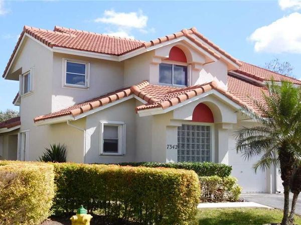 7342 Pinewalk Drive S, Unit 56-12, Margate, FL 33063