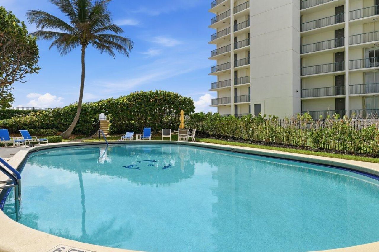 5420 N Ocean Drive, West Palm Beach, FL 33404 Photo