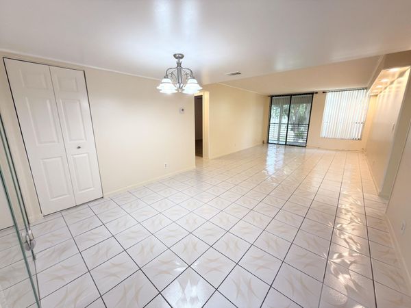 7650 W Mcnab Road, Unit 210, Tamarac, FL 33321