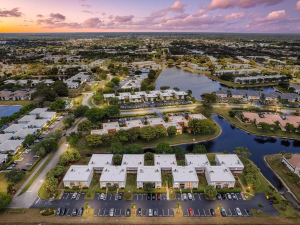 15450 Pembridge Avenue, Unit 164, Delray Beach, FL 33484