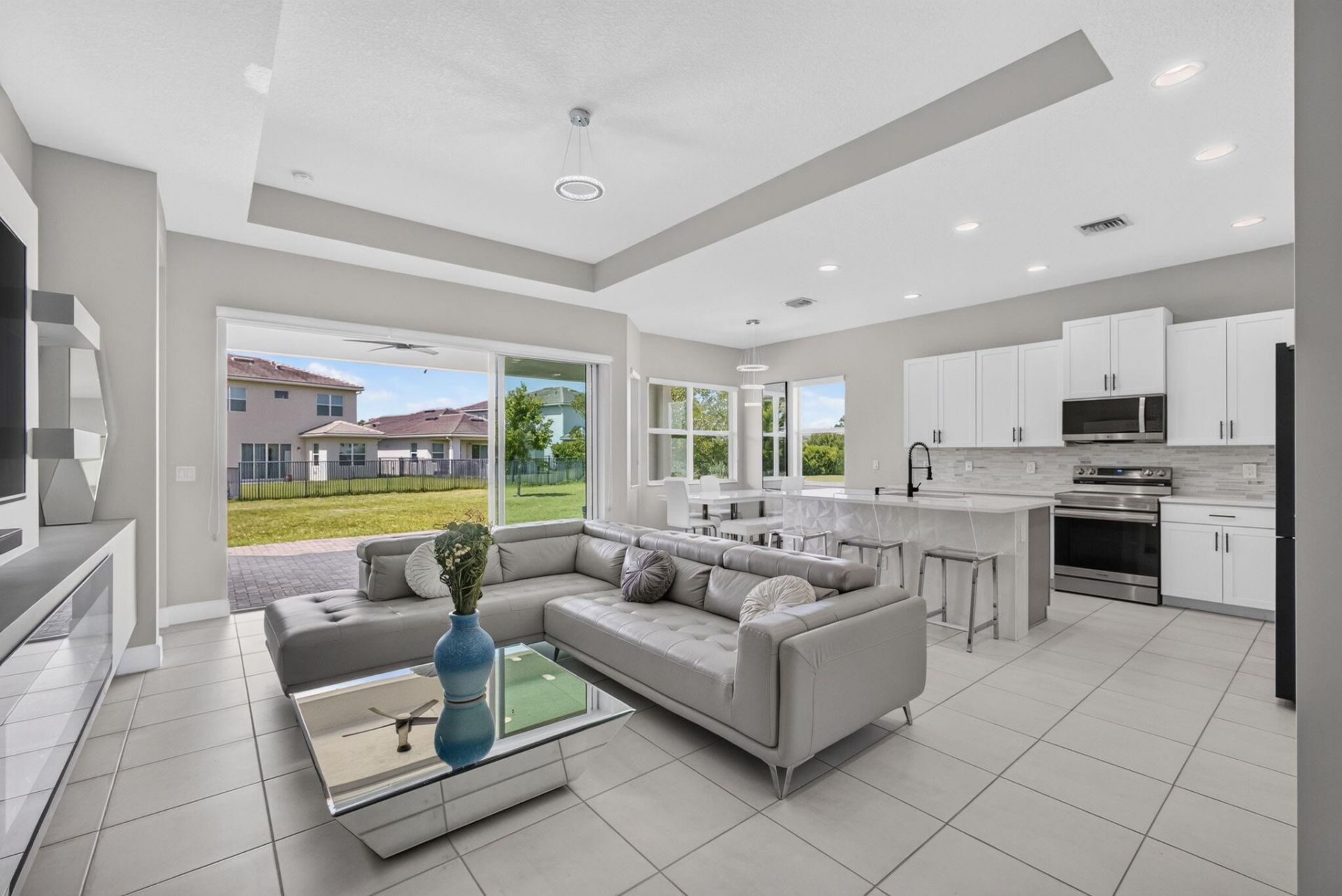 16293 Melogold Drive, The Acreage, FL 33470 Photo