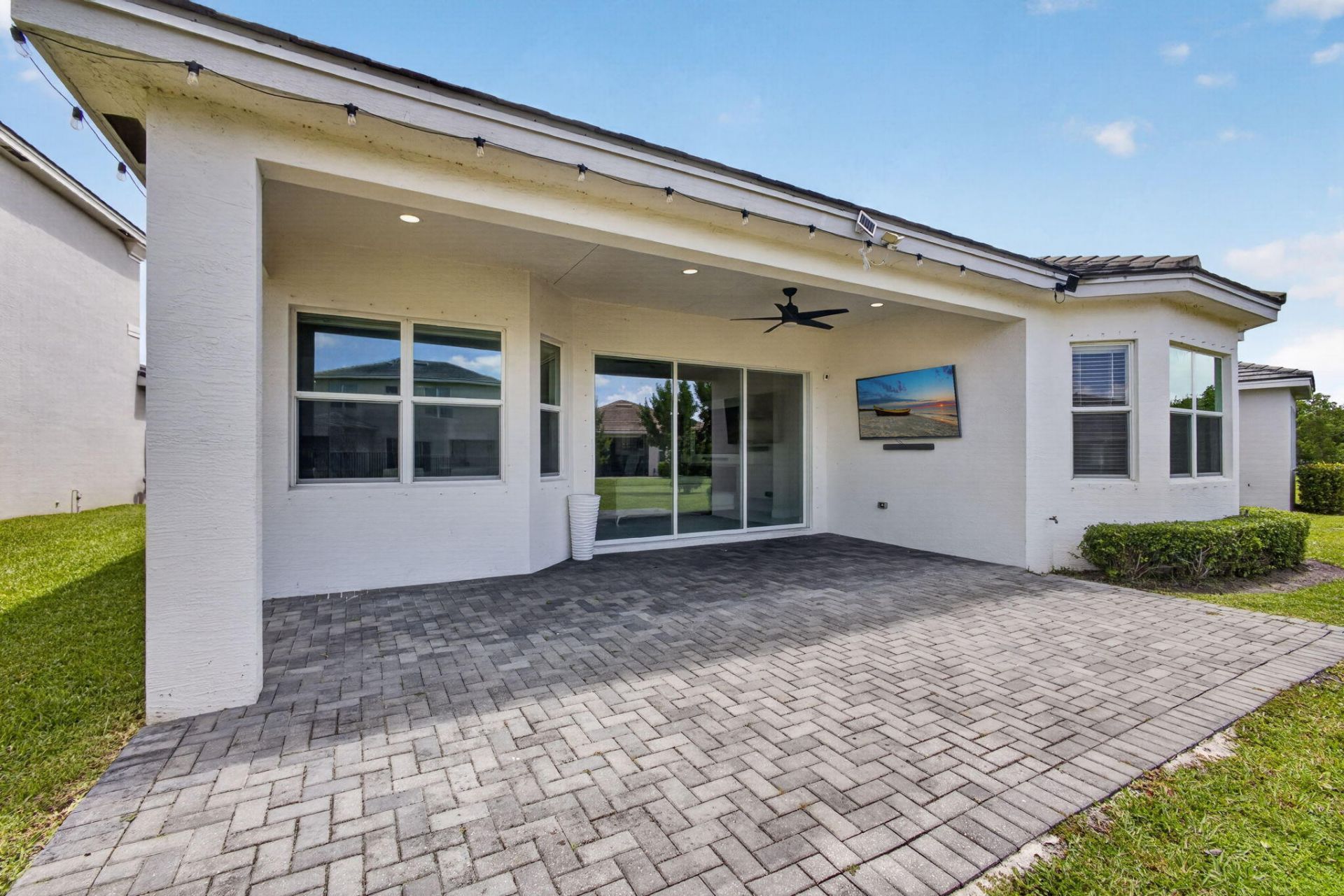 16293 Melogold Drive, The Acreage, FL 33470 Photo