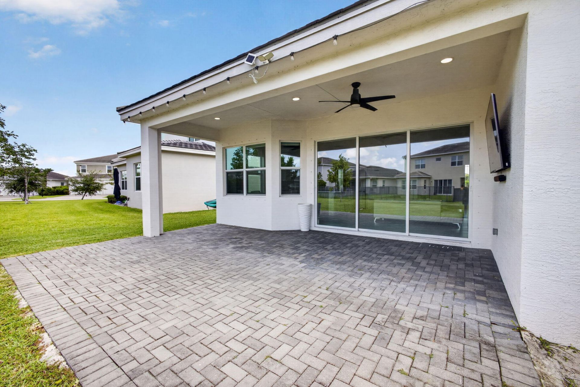 16293 Melogold Drive, The Acreage, FL 33470 Photo