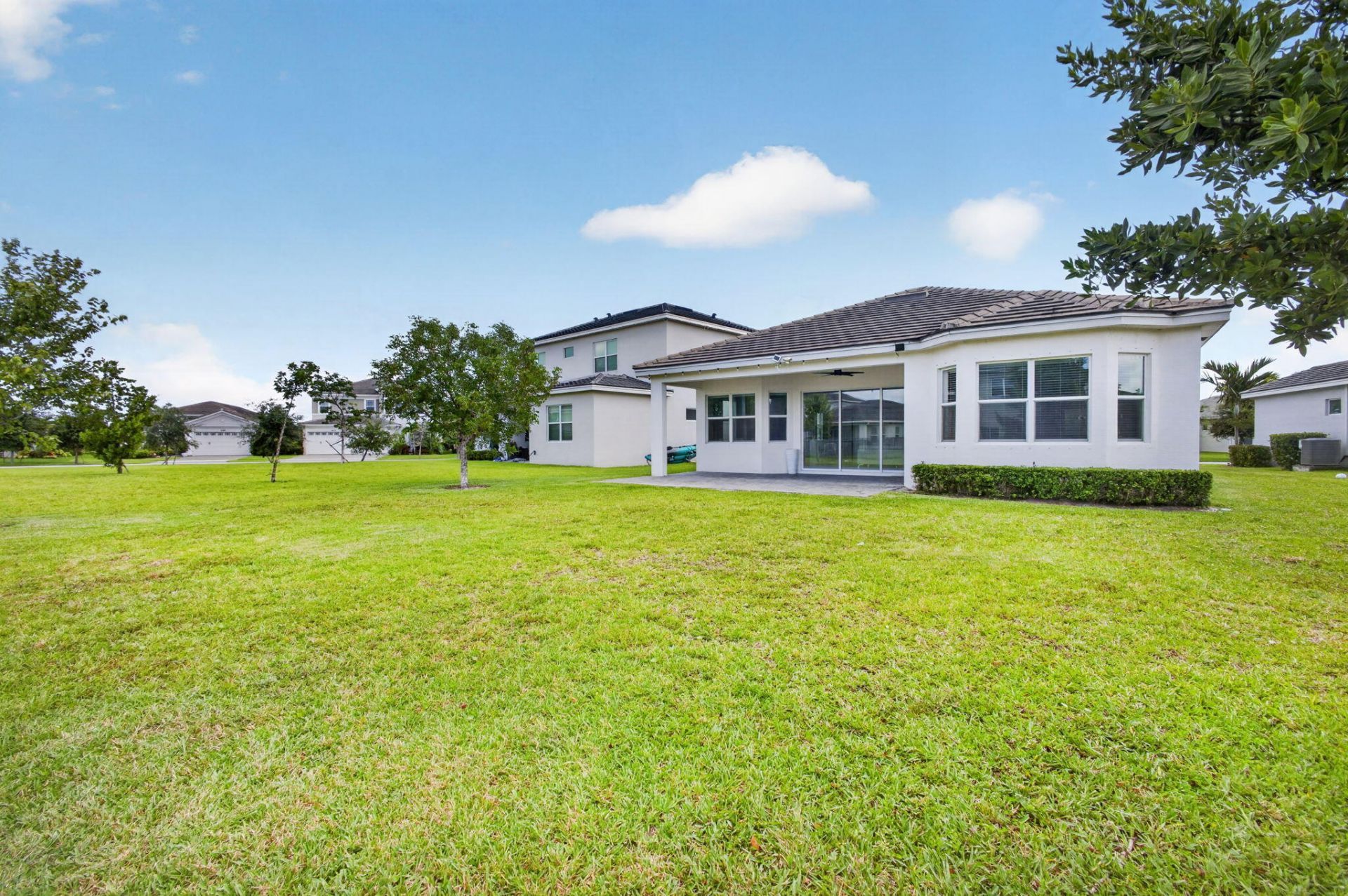 16293 Melogold Drive, The Acreage, FL 33470 Photo