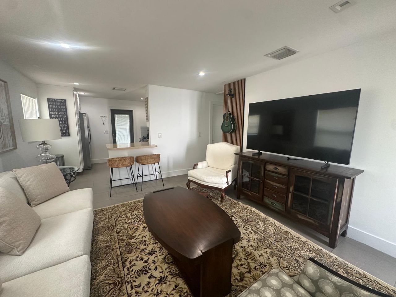 300 Central Drive, West Palm Beach, FL 33405 Photo