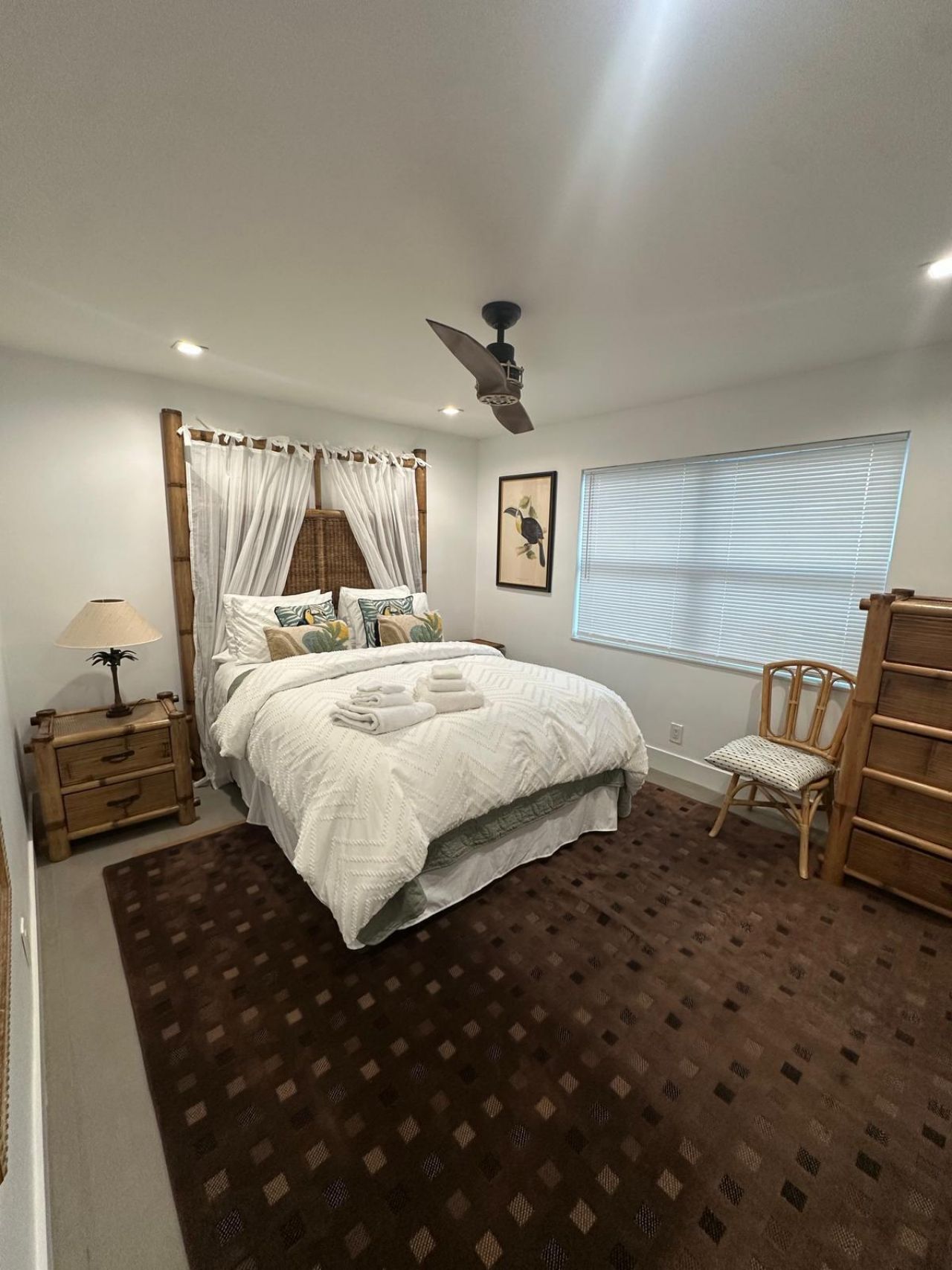 300 Central Drive, West Palm Beach, FL 33405 Photo